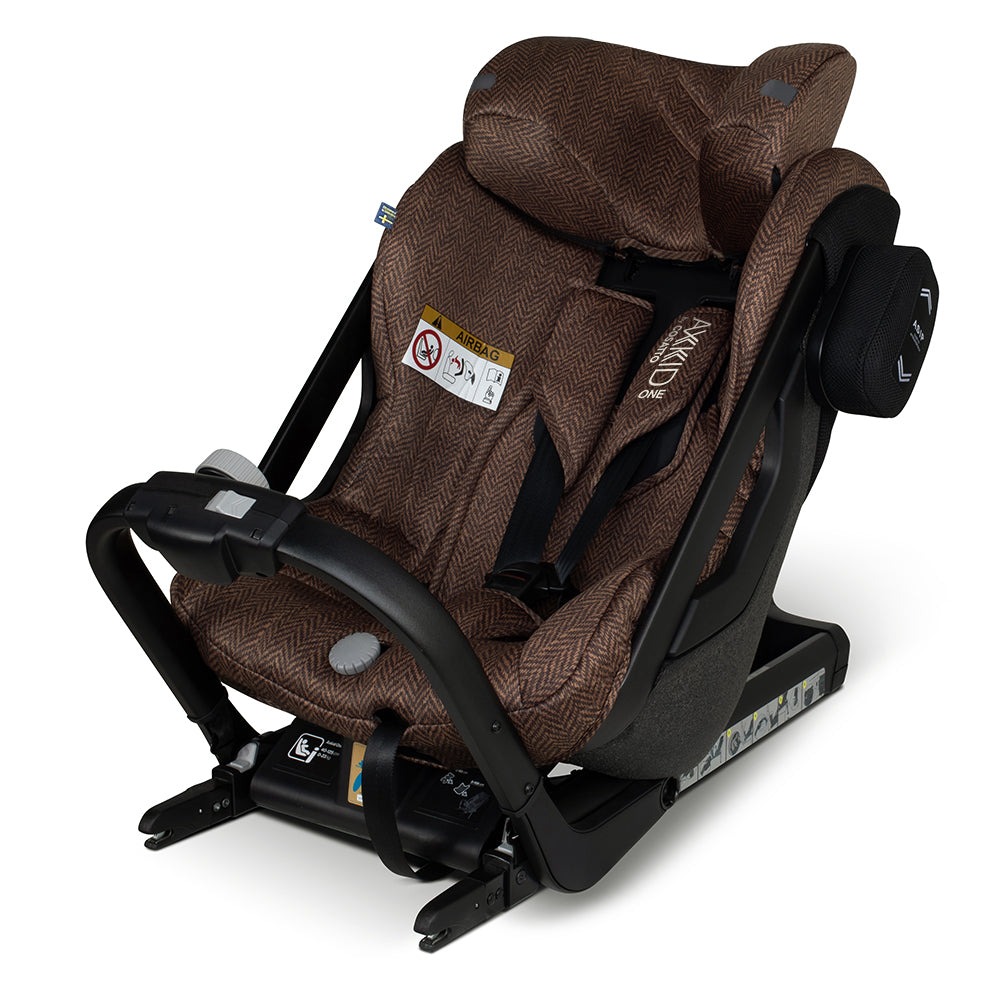 Axkid ONE 2 - Foxford Hall